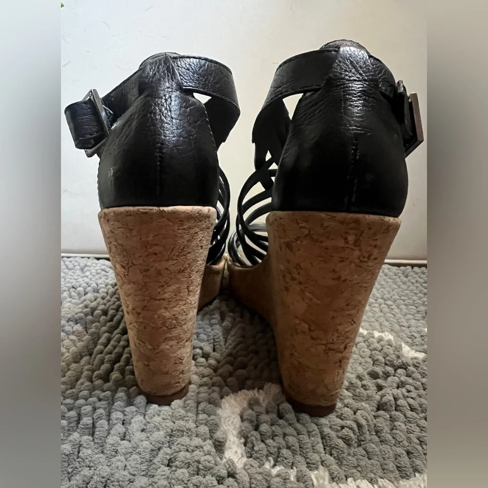 Tory Burch Women’s Leather Wedge Sandals size 11 Black with Box - Picture 5 of 8